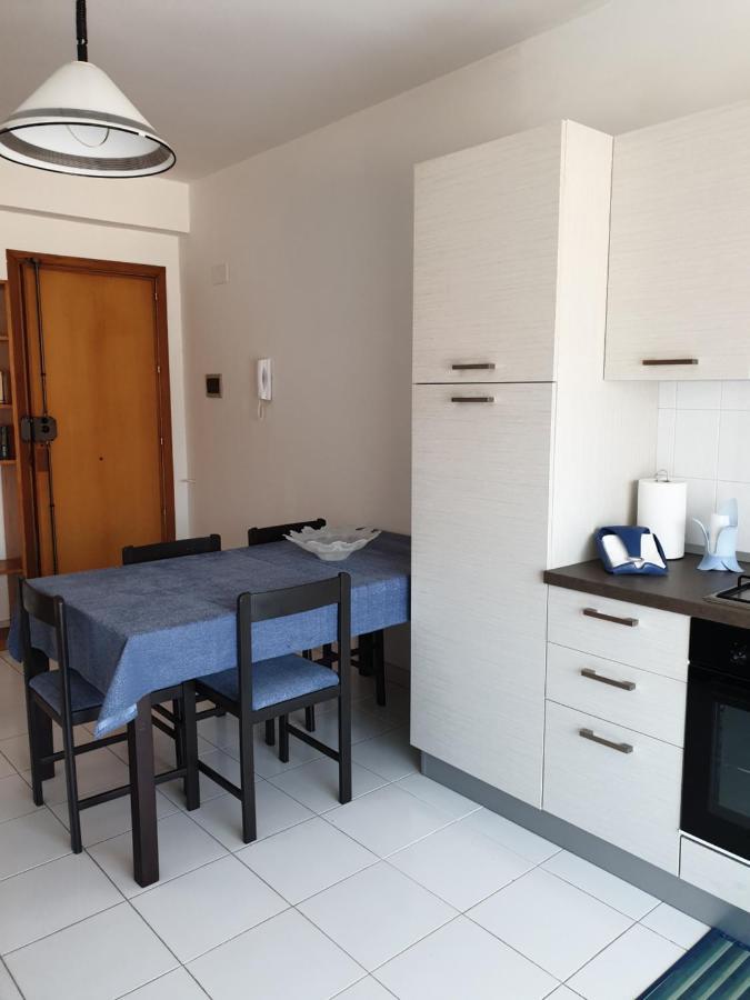 Baia Alcantara Apartments Giardini Naxos Eksteriør bilde